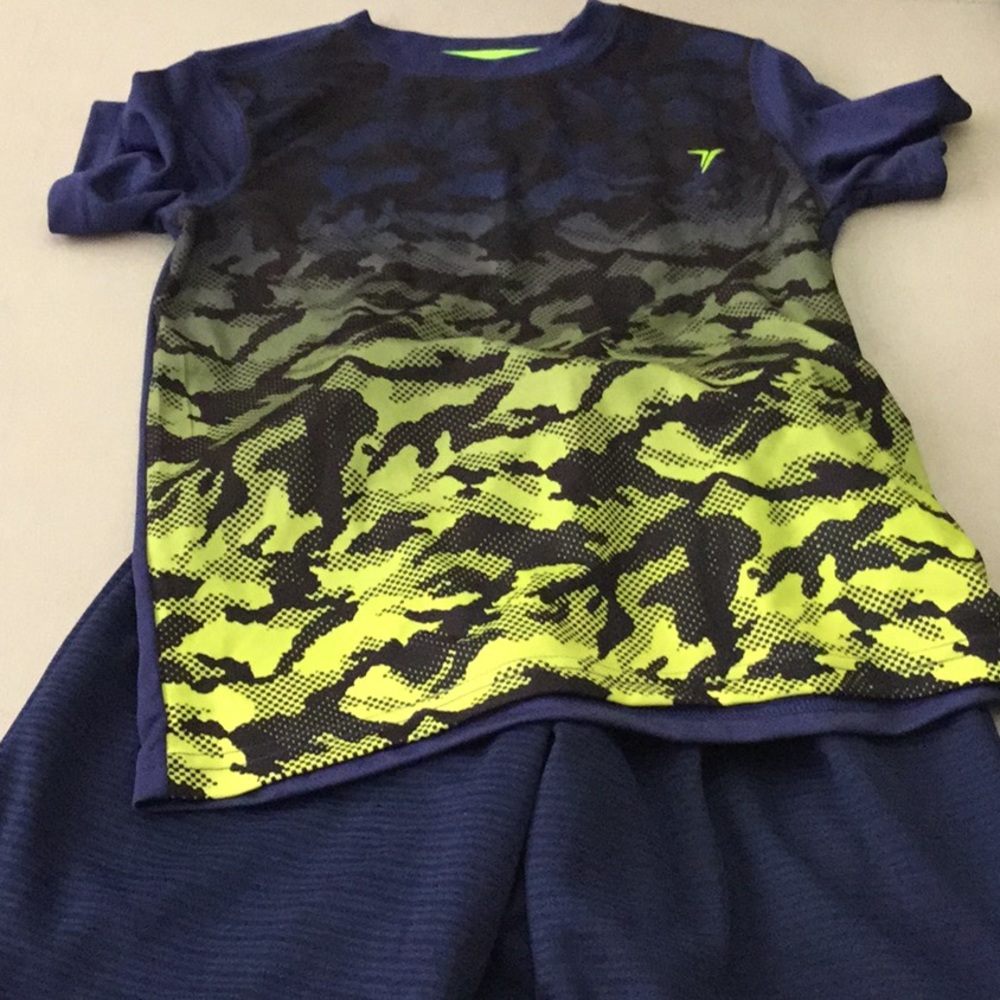 Activewear boys outfit